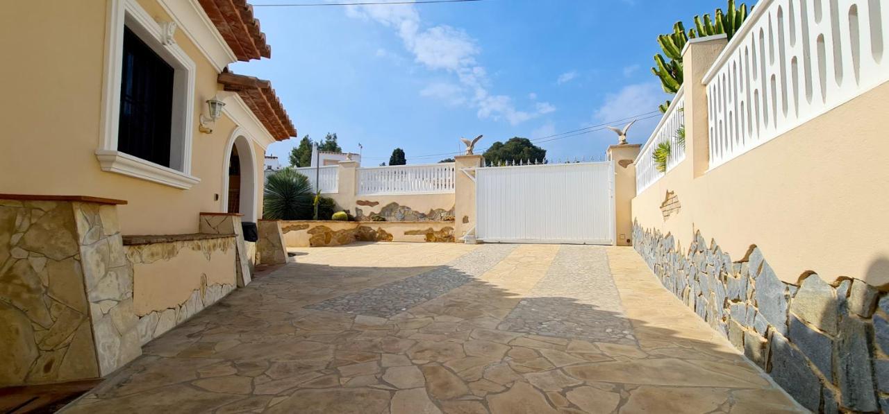 Villa Las Adelfas Calpe Exterior photo